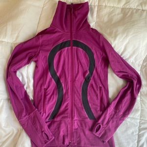 NWOT Lululemon zip-up jacket